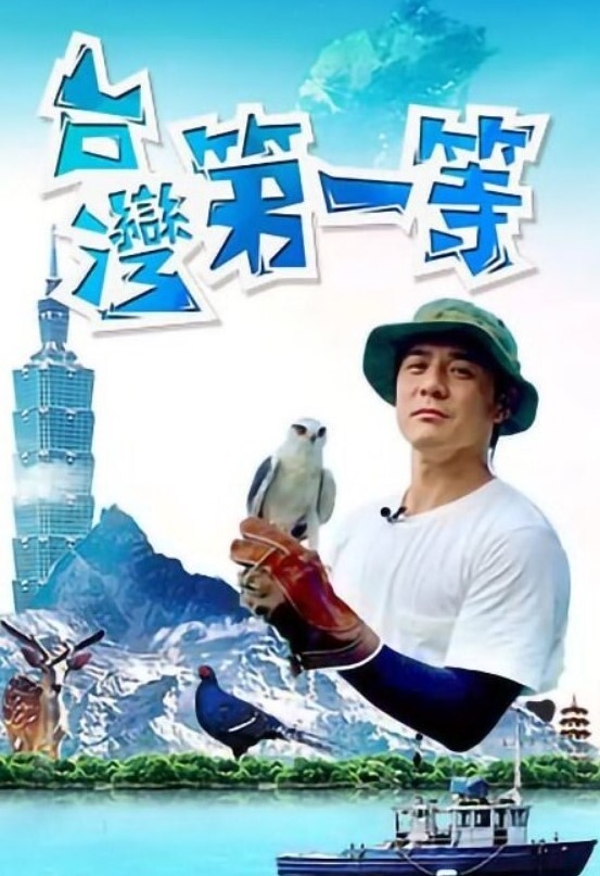 窗外偷拍洗澡听歌的妹子一边跟着节奏跳舞 - 绿色小导航