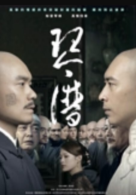破解家庭摄像头监控偷拍跟父母睡一个炕上的年轻小夫妻在父母旁边女的帮老公摸鸡巴男的给女的摸逼调情啪啪 - 绿色小导航